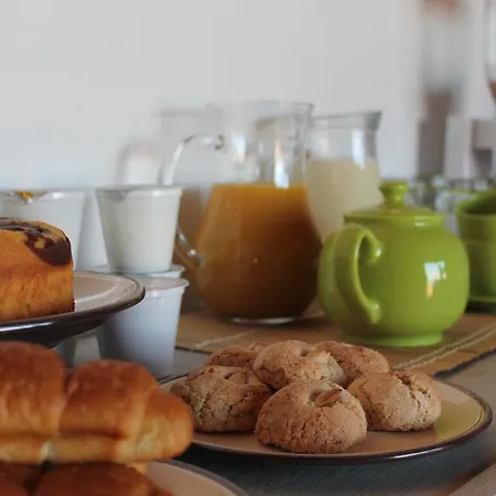 U Punenti Bed and Breakfast Λα Μανταλένα