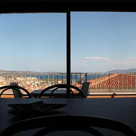 Bed and Breakfast U Punenti Λα Μανταλένα