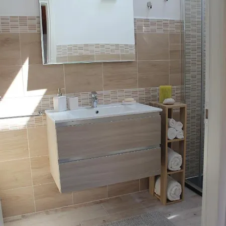 Bed & Breakfast U Punenti 4*